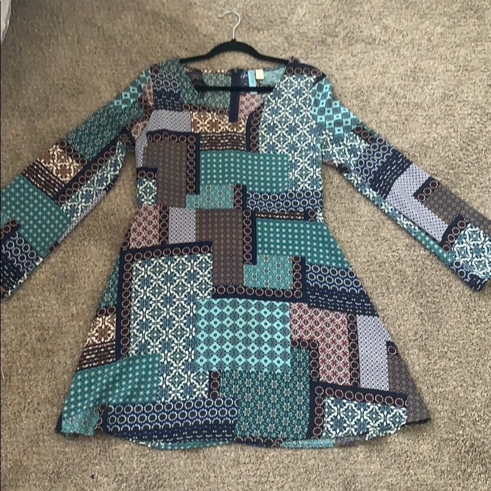 Women’s dress